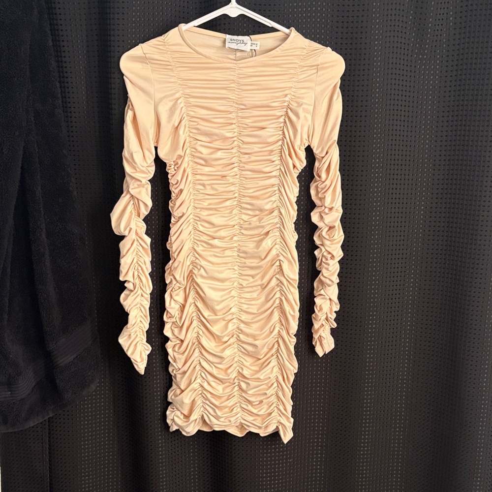 Sundays Ruched Long Sleeve Dress in Cream